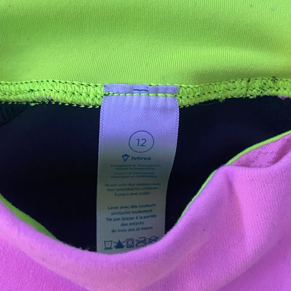 Iviva/Lululemon Cropped Leggings - Picture 4 of 4